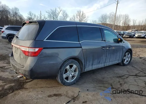 2012 Honda Odyssey Touring из США, поврежденный, VIN 5FNRL5H96CB082336